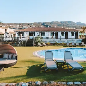 https://la-casa-nova.tenerifehoteles.net